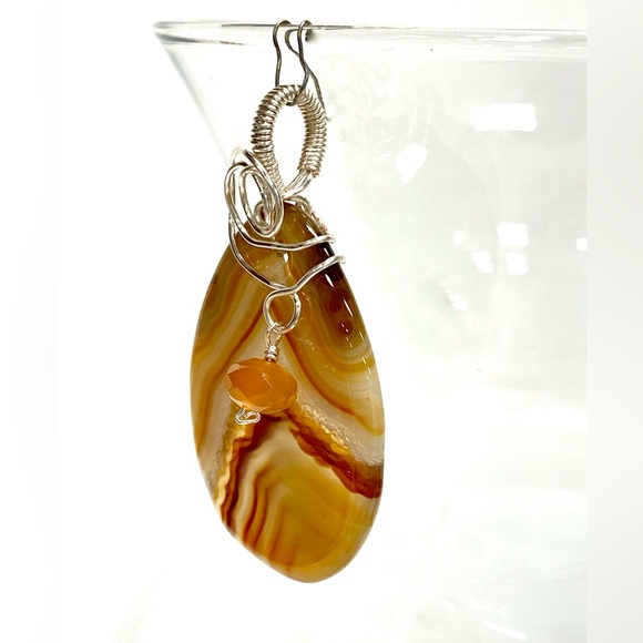 HANDMADE Stone Hand Wrapped Pendant - Picture 6 of 10